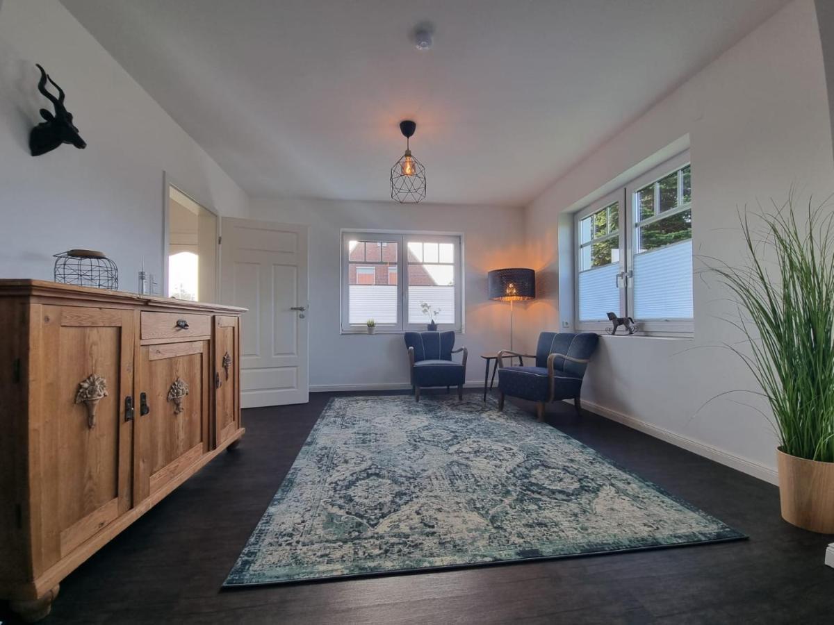 Ferienhaus Uttied Berumbur Экстерьер фото