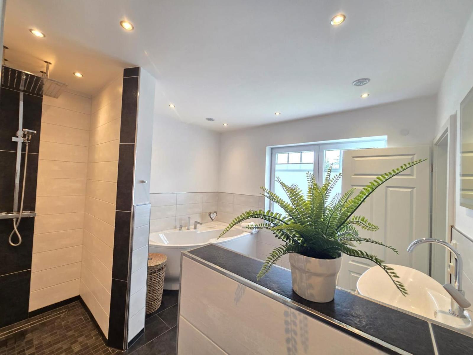 Ferienhaus Uttied Berumbur Экстерьер фото